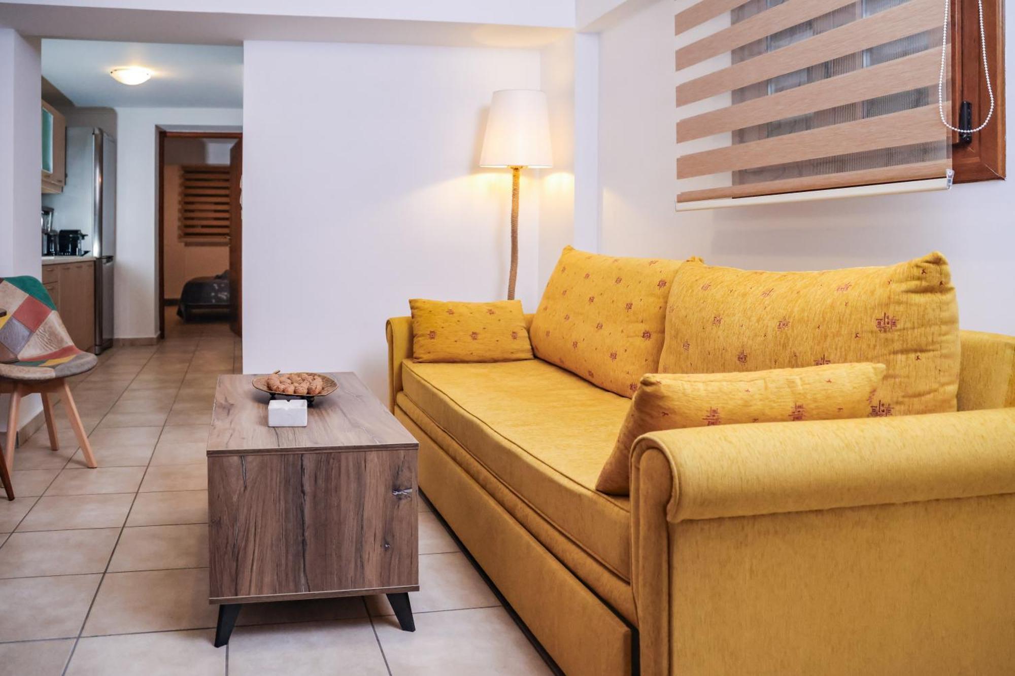 Archontiko Frideriki Luxury Apartments 치오스 외부 사진